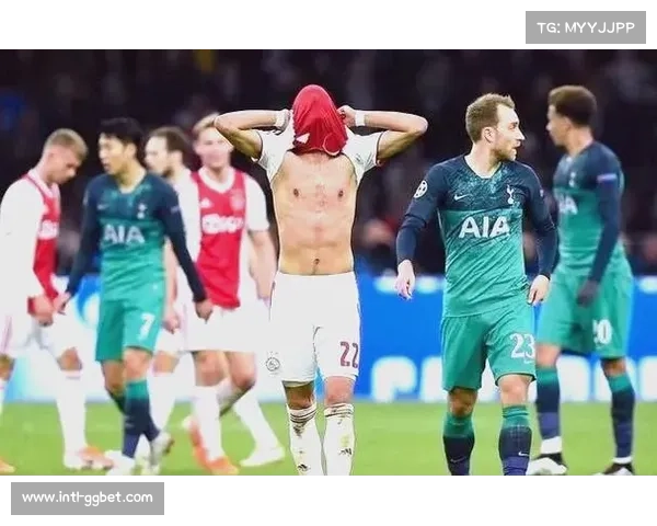 莫拉三球逆转阿贾克斯 热刺历史性晋级欧冠决赛再创辉煌