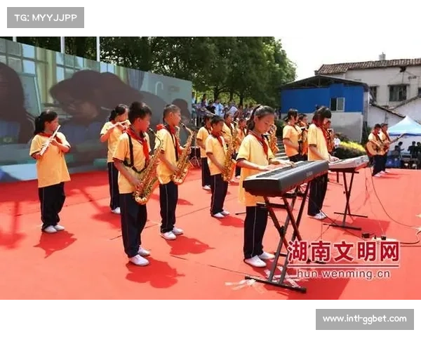 莫旗篮球联赛从10支队伍发展到近20支，覆盖乡村、单位、俱乐部等多元群体